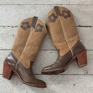 Vintage Acme 70s Daisy Flower Western Boots Size 6.5